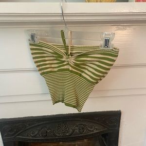 Green stripped sweater material crop